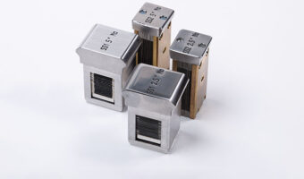 Soller slits for an incident and diffracted beam